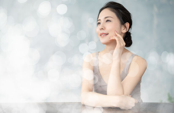 鍼のツボ刺激によってしわへアプローチする美容法 | 通いやすい美容鍼は東京のMilagroはり灸院